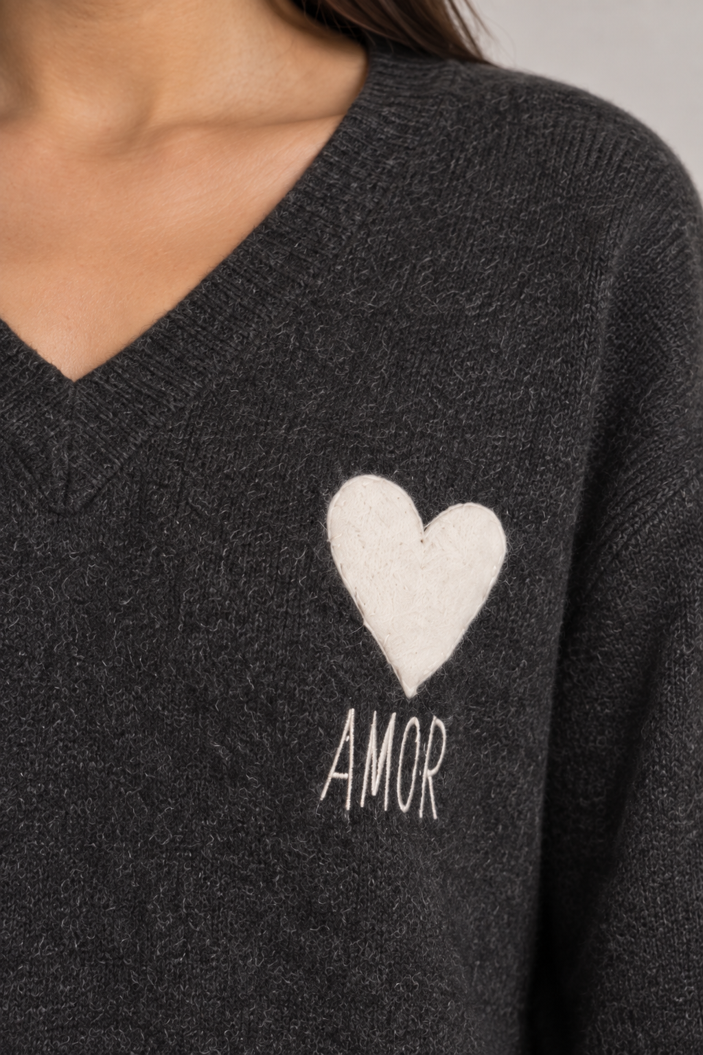 Suéter Negro Corazón