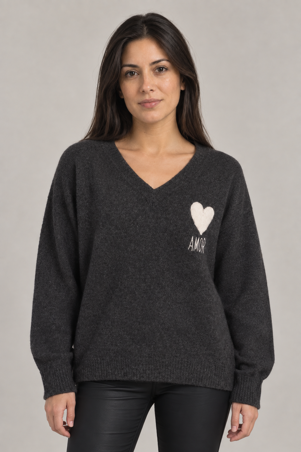 Suéter Negro Corazón